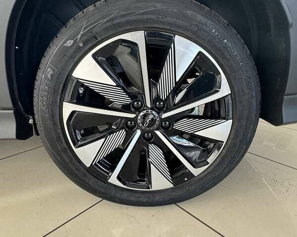 Белый БИД Song Plus, объемом двигателя 0 л и пробегом 1 тыс. км за 28500 $, фото 10 на Automoto.ua