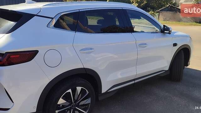 Білий БІД Song Plus, об'ємом двигуна 0 л та пробігом 14 тис. км за 28100 $, фото 1 на Automoto.ua