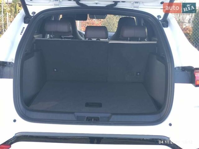 Белый БИД Song Plus, объемом двигателя 0 л и пробегом 2 тыс. км за 28900 $, фото 13 на Automoto.ua