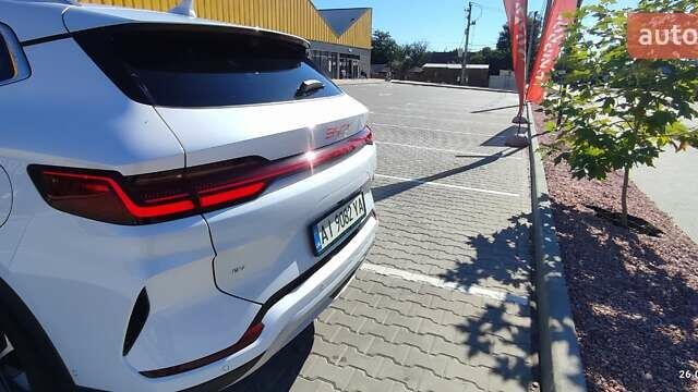 Белый БИД Song Plus, объемом двигателя 0 л и пробегом 24 тыс. км за 27800 $, фото 25 на Automoto.ua