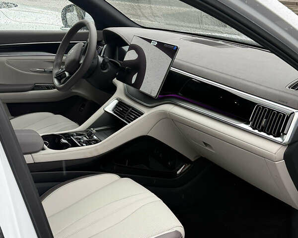 Белый БИД Song Plus, объемом двигателя 0 л и пробегом 1 тыс. км за 29000 $, фото 6 на Automoto.ua