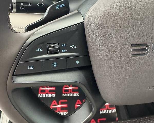 Белый БИД Song Plus, объемом двигателя 0 л и пробегом 1 тыс. км за 28500 $, фото 23 на Automoto.ua