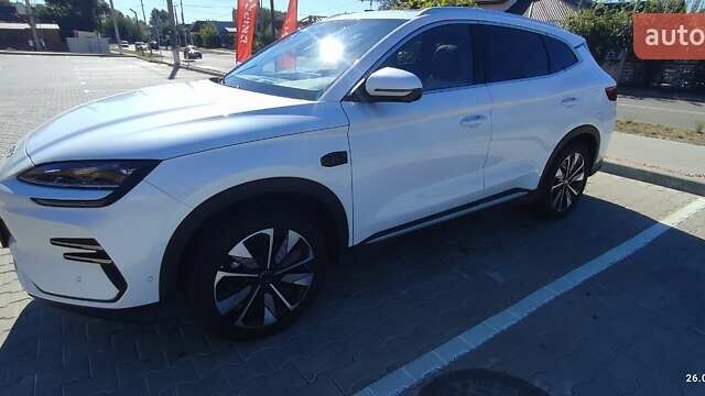 Білий БІД Song Plus, об'ємом двигуна 0 л та пробігом 14 тис. км за 28100 $, фото 2 на Automoto.ua