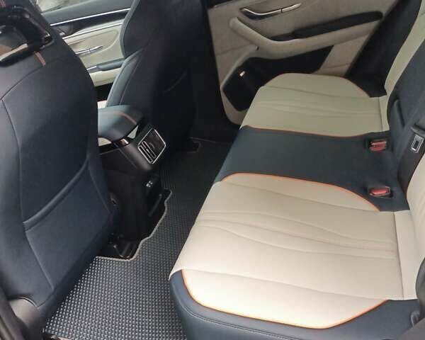 Бежевый БИД Song Plus, объемом двигателя 0 л и пробегом 19 тыс. км за 27900 $, фото 7 на Automoto.ua