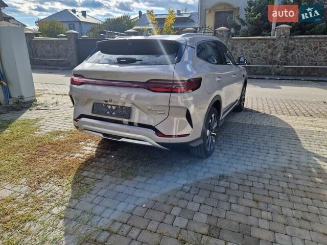 Бежевый БИД Song Plus, объемом двигателя 0 л и пробегом 1 тыс. км за 29700 $, фото 1 на Automoto.ua