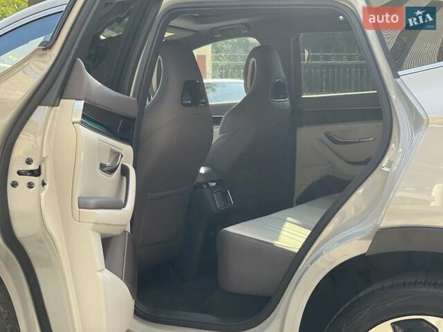 Бежевый БИД Song Plus, объемом двигателя 0 л и пробегом 3 тыс. км за 23700 $, фото 7 на Automoto.ua