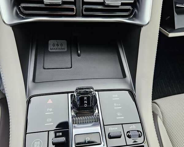 Бежевый БИД Song Plus, объемом двигателя 0 л и пробегом 1 тыс. км за 28900 $, фото 32 на Automoto.ua