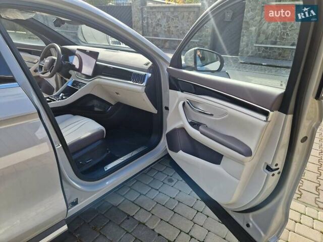 Бежевый БИД Song Plus, объемом двигателя 0 л и пробегом 1 тыс. км за 29700 $, фото 27 на Automoto.ua