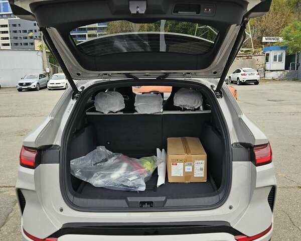 Бежевый БИД Song Plus, объемом двигателя 0 л и пробегом 1 тыс. км за 28900 $, фото 37 на Automoto.ua