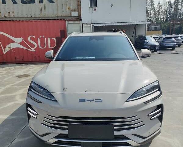 Бежевый БИД Song Plus, объемом двигателя 1.5 л и пробегом 13 тыс. км за 28500 $, фото 1 на Automoto.ua