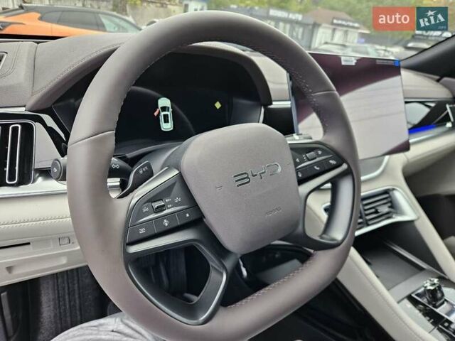 Бежевый БИД Song Plus, объемом двигателя 0 л и пробегом 1 тыс. км за 28900 $, фото 25 на Automoto.ua