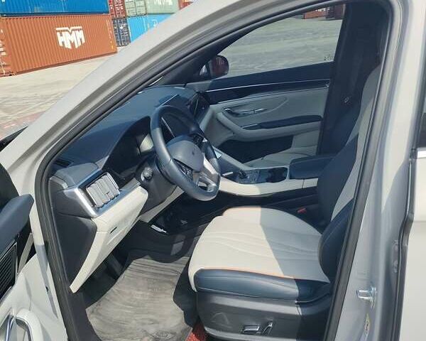 Бежевый БИД Song Plus, объемом двигателя 1.5 л и пробегом 13 тыс. км за 28500 $, фото 7 на Automoto.ua