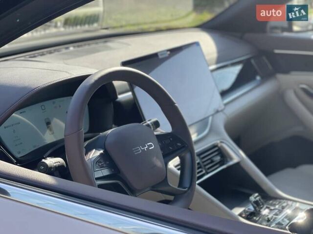 Бежевый БИД Song Plus, объемом двигателя 0 л и пробегом 3 тыс. км за 23700 $, фото 4 на Automoto.ua