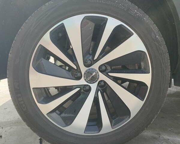 Бежевый БИД Song Plus, объемом двигателя 1.5 л и пробегом 13 тыс. км за 28500 $, фото 5 на Automoto.ua