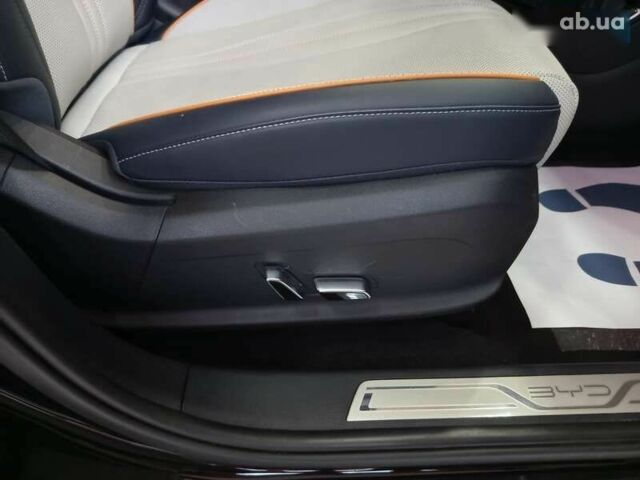 БИД Song Plus, объемом двигателя 0 л и пробегом 13 тыс. км за 27500 $, фото 24 на Automoto.ua