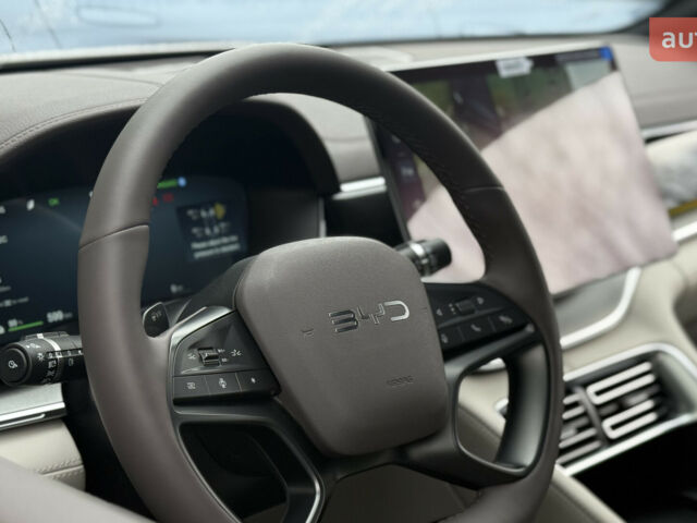 БИД Song Plus, объемом двигателя 0 л и пробегом 0 тыс. км за 28600 $, фото 15 на Automoto.ua