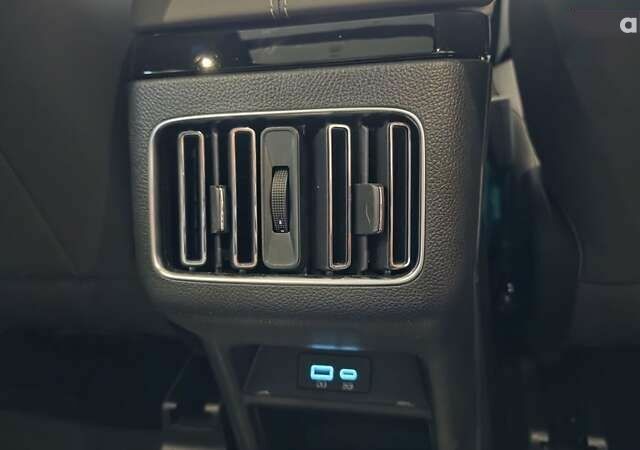 БИД Song Plus, объемом двигателя 0 л и пробегом 1 тыс. км за 28900 $, фото 16 на Automoto.ua