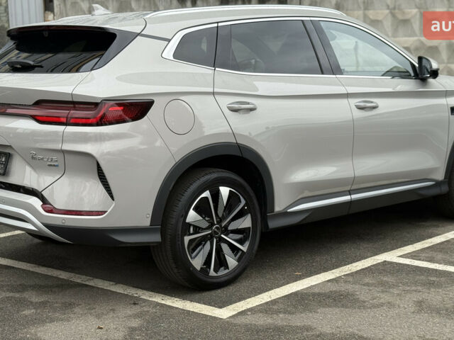 БИД Song Plus, объемом двигателя 0 л и пробегом 0 тыс. км за 28600 $, фото 6 на Automoto.ua