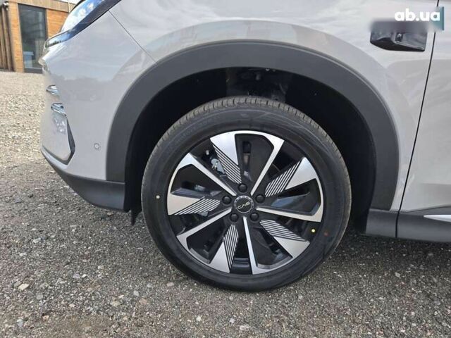 БИД Song Plus, объемом двигателя 0 л и пробегом 1 тыс. км за 25488 $, фото 29 на Automoto.ua