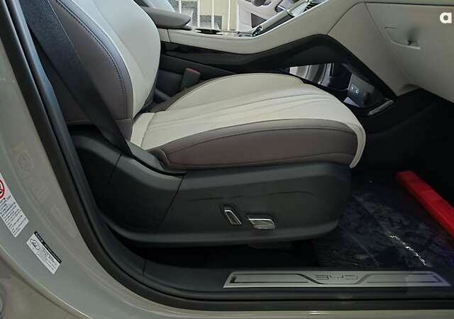 БИД Song Plus, объемом двигателя 0 л и пробегом 1 тыс. км за 28900 $, фото 7 на Automoto.ua