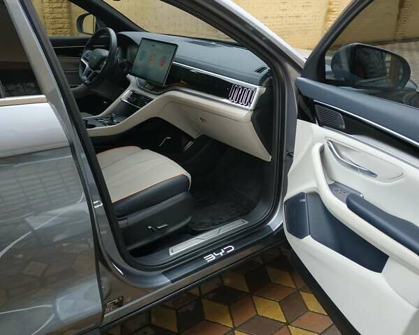 Сірий БІД Song Plus, об'ємом двигуна 0 л та пробігом 39 тис. км за 25500 $, фото 2 на Automoto.ua