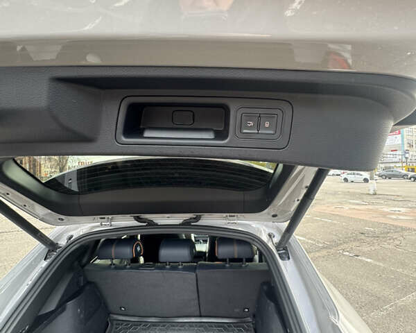 Сірий БІД Song Plus, об'ємом двигуна 0 л та пробігом 52 тис. км за 25300 $, фото 6 на Automoto.ua