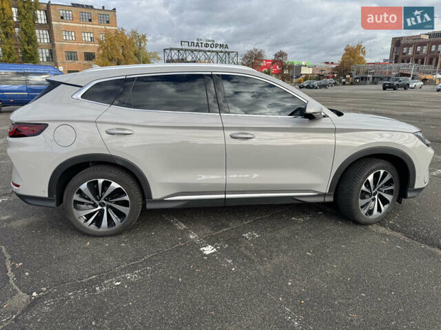 Сірий БІД Song Plus, об'ємом двигуна 0 л та пробігом 52 тис. км за 25300 $, фото 4 на Automoto.ua