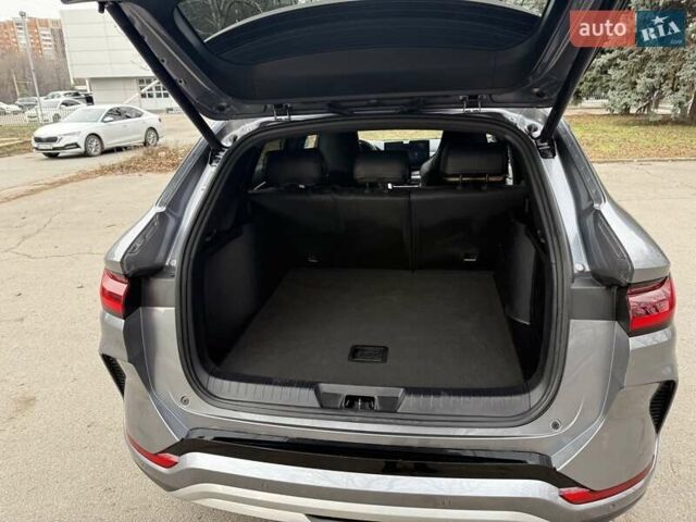 Сірий БІД Song Plus, об'ємом двигуна 0 л та пробігом 72 тис. км за 25800 $, фото 5 на Automoto.ua