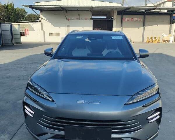 БИД Song Plus 2023 в Киеве на Automoto.ua Серый БИД Song Plus, объемом двигателя 1.5 л и пробегом 10 тыс. км за 26500 $, фото 1 на Automoto.ua