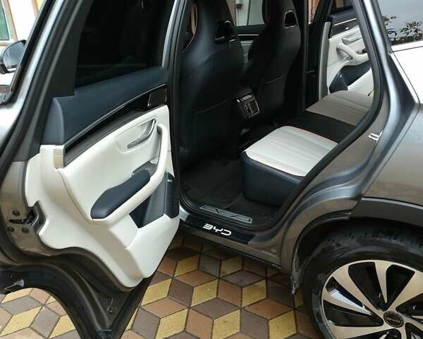 Сірий БІД Song Plus, об'ємом двигуна 0 л та пробігом 39 тис. км за 25500 $, фото 12 на Automoto.ua