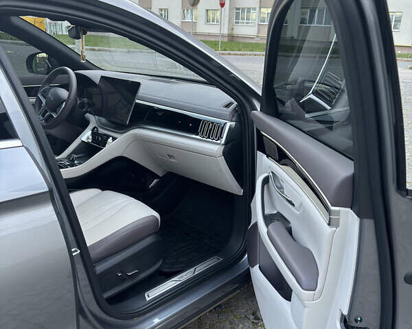 БИД Song Plus 2024 в Хмельницком на Automoto.ua Серый БИД Song Plus, объемом двигателя 0 л и пробегом 5 тыс. км за 26500 $, фото 10 на Automoto.ua