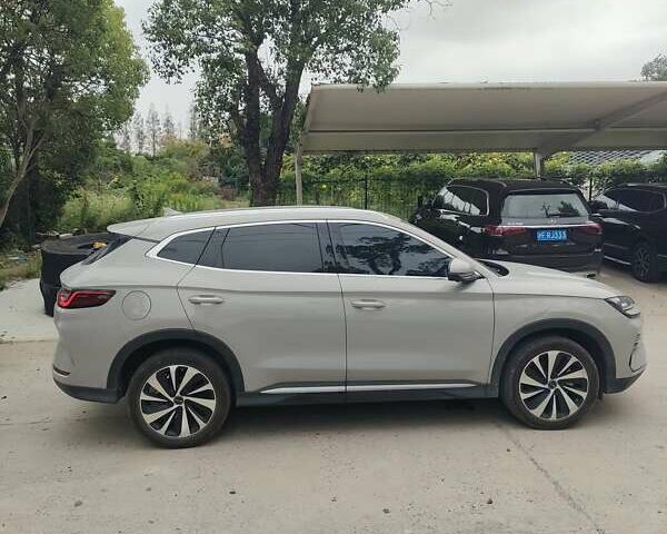 БИД Song Plus 2024 в Киеве на Automoto.ua Серый БИД Song Plus, объемом двигателя 1.5 л и пробегом 30 тыс. км за 28500 $, фото 2 на Automoto.ua