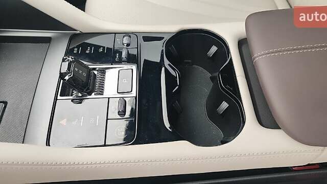 Сірий БІД Song Plus, об'ємом двигуна 0 л та пробігом 10 тис. км за 27000 $, фото 19 на Automoto.ua