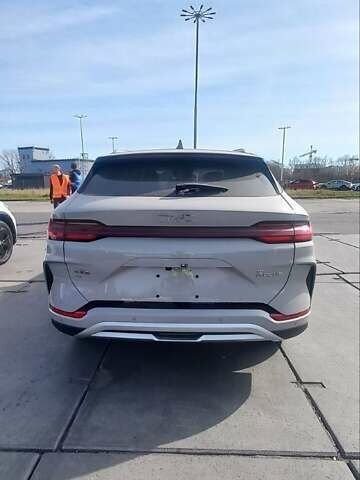 Серый БИД Song Plus, объемом двигателя 0 л и пробегом 1 тыс. км за 30000 $, фото 3 на Automoto.ua