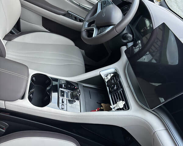 БИД Song Plus 2024 в Хмельницком на Automoto.ua Серый БИД Song Plus, объемом двигателя 0 л и пробегом 5 тыс. км за 26500 $, фото 14 на Automoto.ua