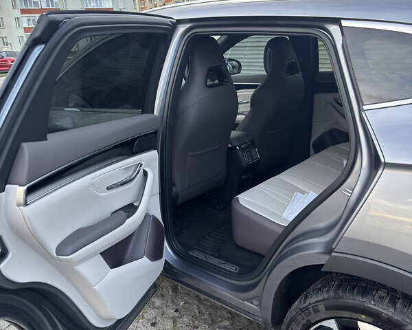 БИД Song Plus 2024 в Хмельницком на Automoto.ua Серый БИД Song Plus, объемом двигателя 0 л и пробегом 5 тыс. км за 26500 $, фото 6 на Automoto.ua