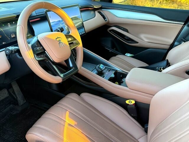 Серый БИД Song Plus, объемом двигателя 0 л и пробегом 23 тыс. км за 30500 $, фото 7 на Automoto.ua