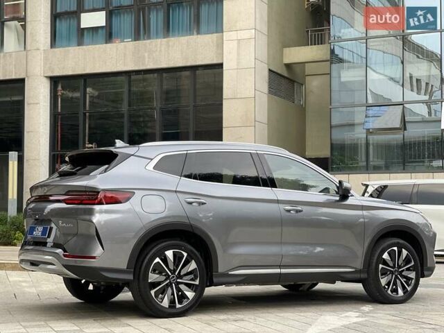 Серый БИД Song Plus, объемом двигателя 1.5 л и пробегом 3 тыс. км за 29700 $, фото 3 на Automoto.ua