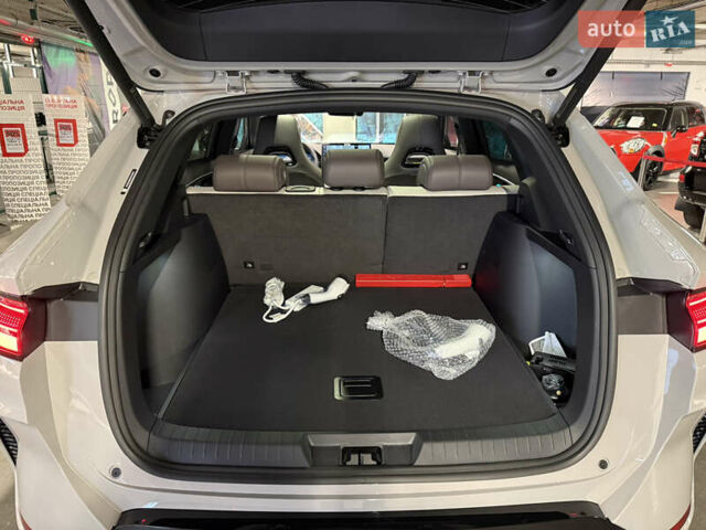 Сірий БІД Song Plus, об'ємом двигуна 0 л та пробігом 1 тис. км за 27800 $, фото 8 на Automoto.ua