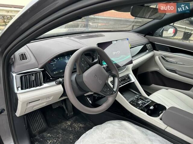 Серый БИД Song Plus, объемом двигателя 0 л и пробегом 1 тыс. км за 29000 $, фото 10 на Automoto.ua