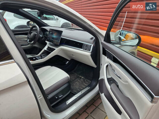 Серый БИД Song Plus, объемом двигателя 0 л и пробегом 4 тыс. км за 27500 $, фото 3 на Automoto.ua