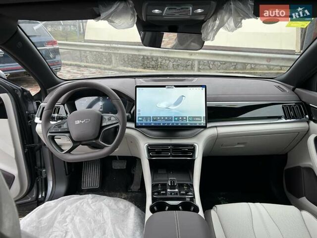 Серый БИД Song Plus, объемом двигателя 0 л и пробегом 1 тыс. км за 29000 $, фото 12 на Automoto.ua