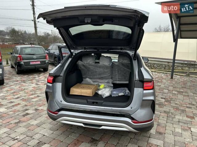 Серый БИД Song Plus, объемом двигателя 0 л и пробегом 1 тыс. км за 29000 $, фото 16 на Automoto.ua