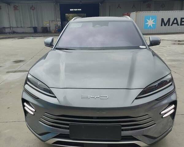 Серый БИД Song Plus, объемом двигателя 1.5 л и пробегом 20 тыс. км за 28500 $, фото 1 на Automoto.ua