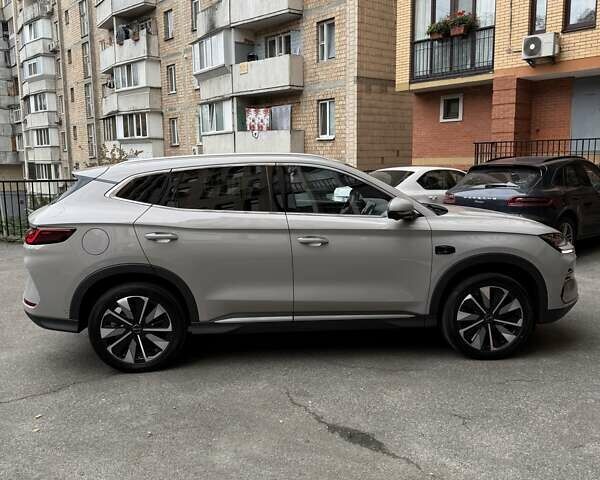 Серый БИД Song Plus, объемом двигателя 0 л и пробегом 1 тыс. км за 28900 $, фото 6 на Automoto.ua