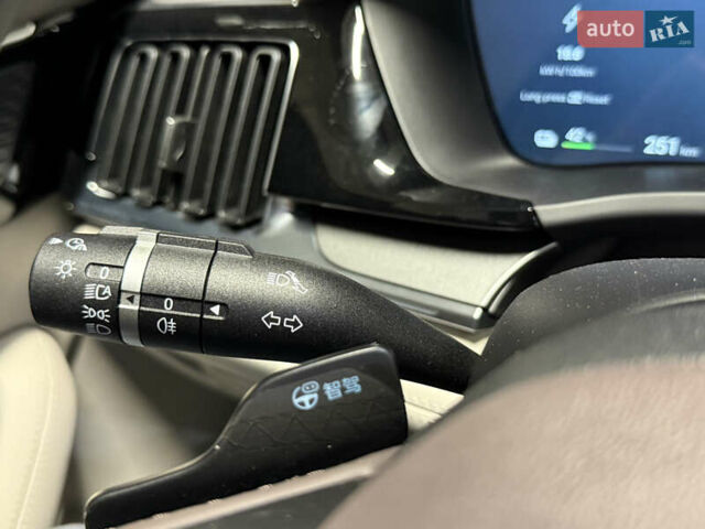 Сірий БІД Song Plus, об'ємом двигуна 0 л та пробігом 1 тис. км за 27800 $, фото 43 на Automoto.ua