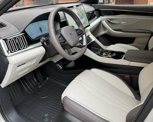 Серый БИД Song Plus, объемом двигателя 0 л и пробегом 1 тыс. км за 28900 $, фото 9 на Automoto.ua