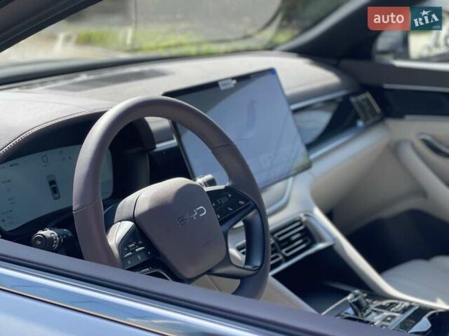 Серый БИД Song Plus, объемом двигателя 1.5 л и пробегом 6 тыс. км за 29200 $, фото 4 на Automoto.ua