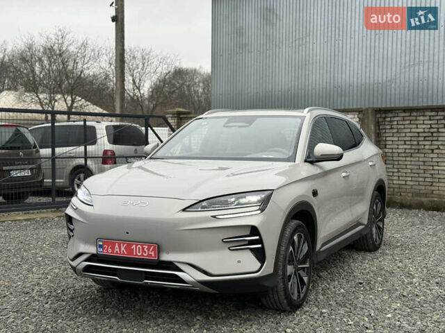 Серый БИД Song Plus, объемом двигателя 0 л и пробегом 1 тыс. км за 30500 $, фото 3 на Automoto.ua