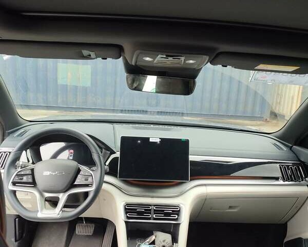 Серый БИД Song Plus, объемом двигателя 1.5 л и пробегом 20 тыс. км за 28500 $, фото 10 на Automoto.ua